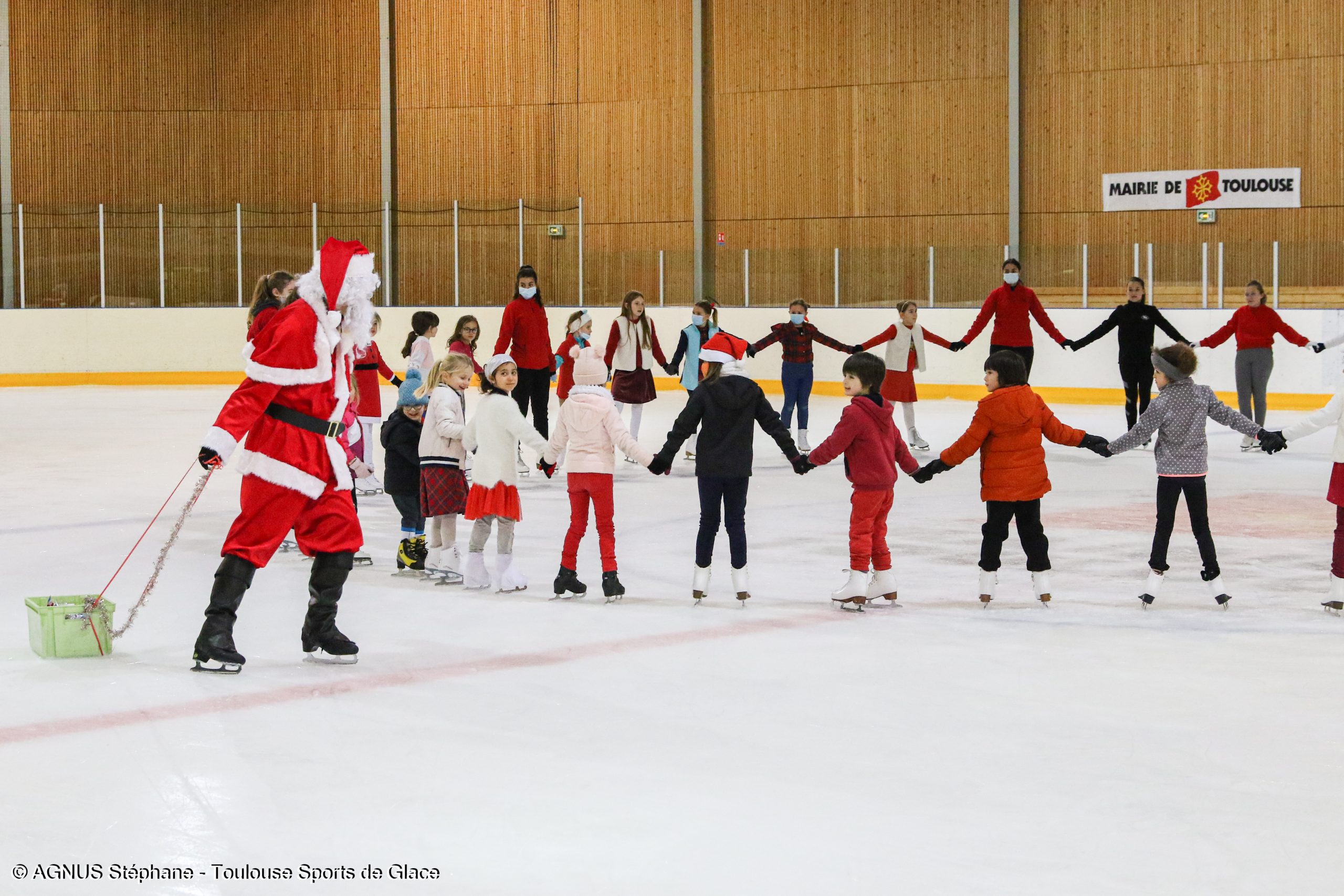 Les photos de la fête de Noël du Toulouse Sports de Glace